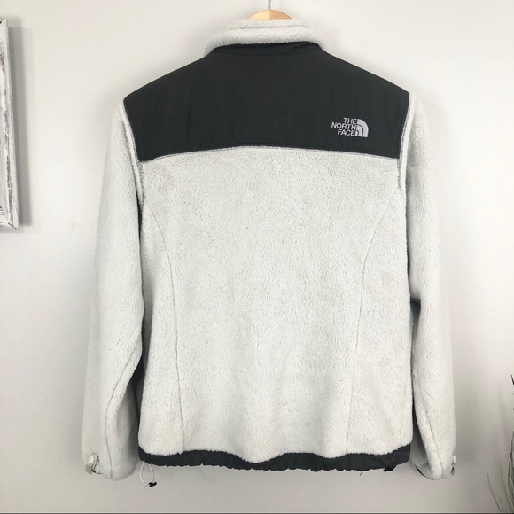 The North Face Light Gray Denali Fleece Jacket - Picture 3 of 6